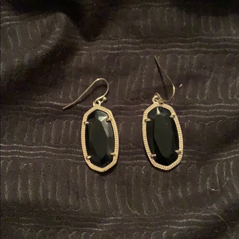 Small black and gold Kendra Scott earrings